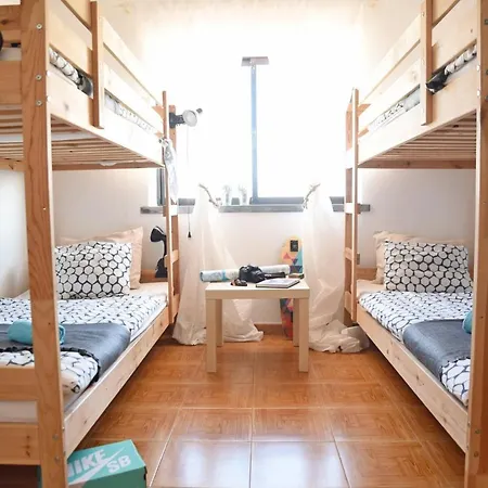 Surf House Peniche Baleal