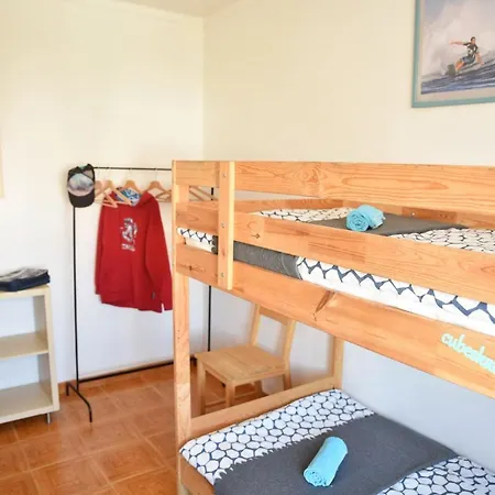 Surf House Peniche Hostel
