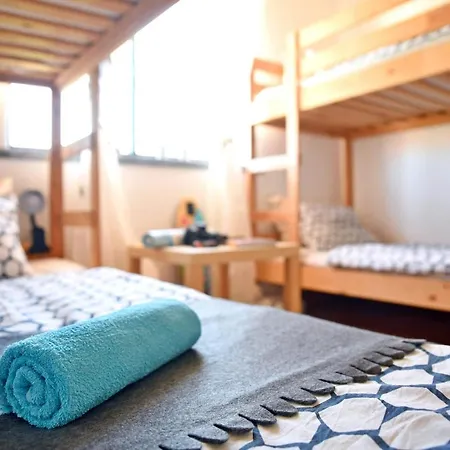Surf House Peniche