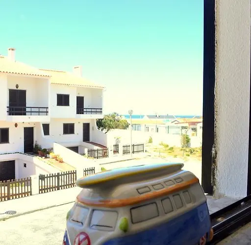 بيت شباب Surf House Peniche *