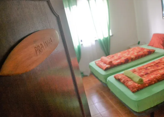 אכסניה Surf House Peniche *