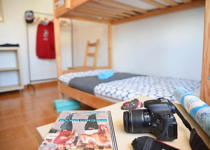 אכסניה Surf House Peniche *