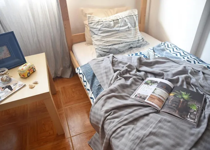 Surf House Peniche * باليال