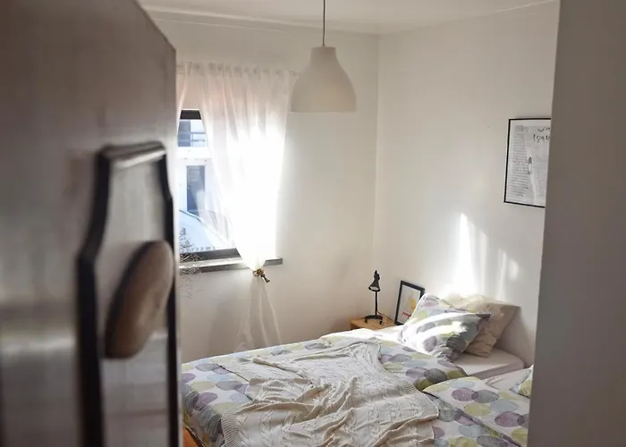 אכסניה Surf House Peniche