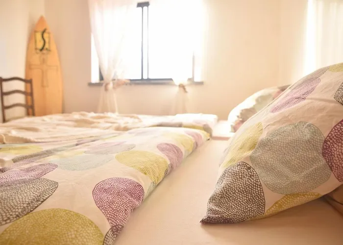 بيت شباب Surf House Peniche